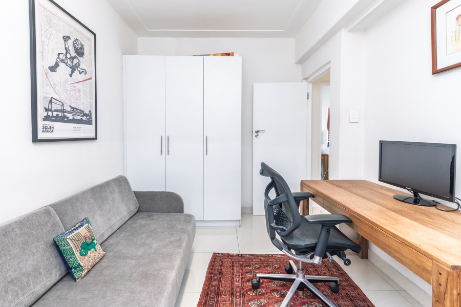 2 Bedroom Property for Sale in Green Point Western Cape